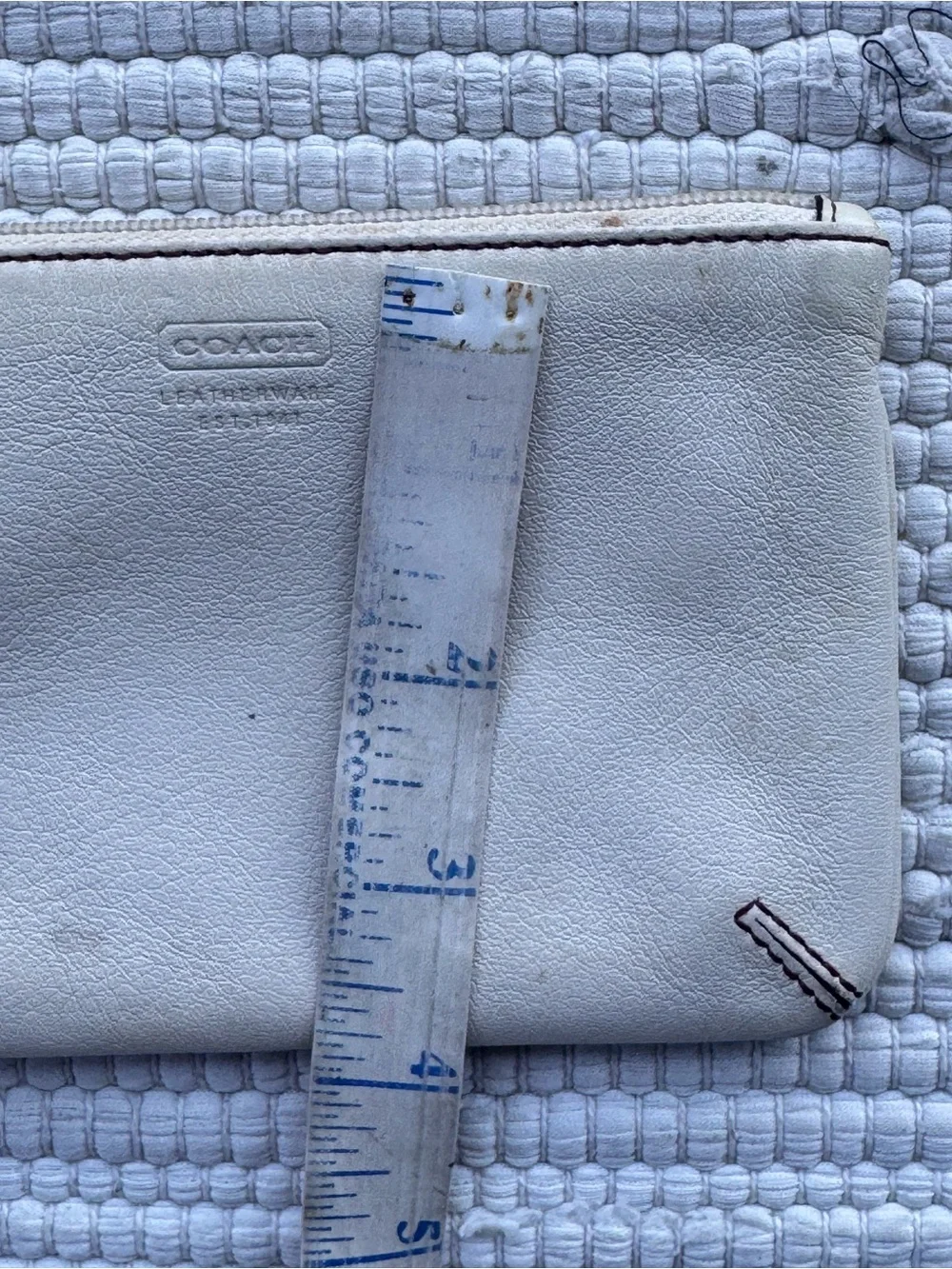 Coach Bone White Leather Wristlet Pouch Silver Hardware Zip Clutch